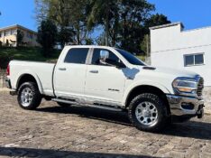 DODGE RAM 2500 LARAMIE 6.7 TDI CD 4X4 DIES 2022/2022 BOSCO AUTOMÓVEIS GUAPORÉ / Carros no Vale