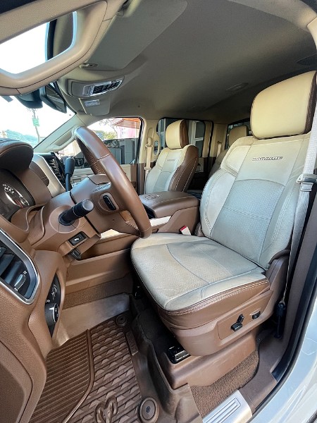 DODGE RAM 2500 LARAMIE 6.7 TDI CD 4X4 DIES 2022/2022 BOSCO AUTOMÓVEIS GUAPORÉ / Carros no Vale