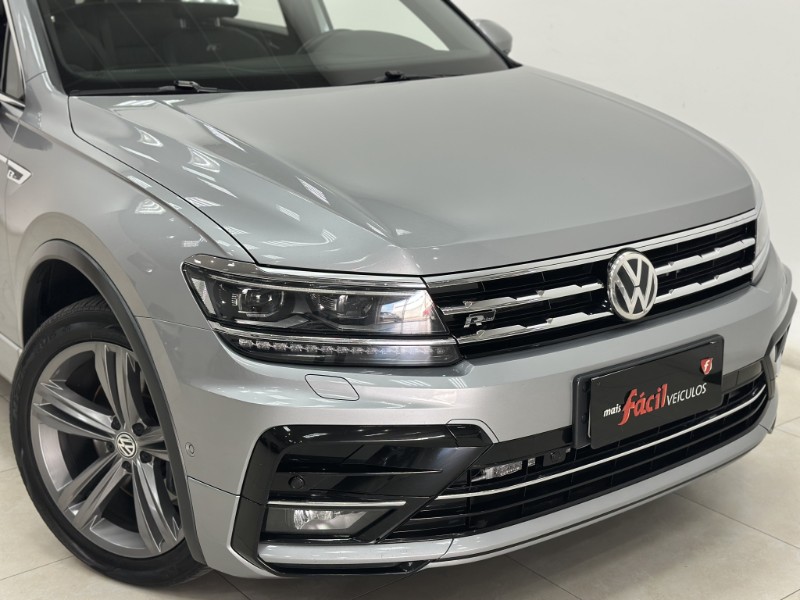 VOLKSWAGEN TIGUAN 2.0 R-LINE 350 2019/2019 MAIS FÁCIL VEÍCULOS SANTA CRUZ DO SUL / Carros no Vale