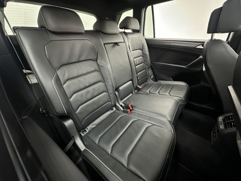 VOLKSWAGEN TIGUAN 2.0 R-LINE 350 2019/2019 MAIS FÁCIL VEÍCULOS SANTA CRUZ DO SUL / Carros no Vale
