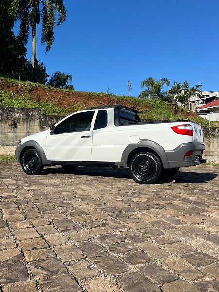 FIAT STRADA WORKING 1.4 MPI FIRE 8V CE 2016/2016 BOSCO AUTOMÓVEIS GUAPORÉ / Carros no Vale