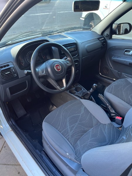 FIAT STRADA WORKING 1.4 MPI FIRE 8V CE 2016/2016 BOSCO AUTOMÓVEIS GUAPORÉ / Carros no Vale