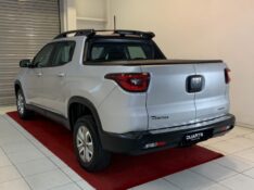 FIAT TORO FREEDOM 1.8 16V AT6 2018/2019 DUARTE VEÍCULOS PORTO ALEGRE / Carros no Vale