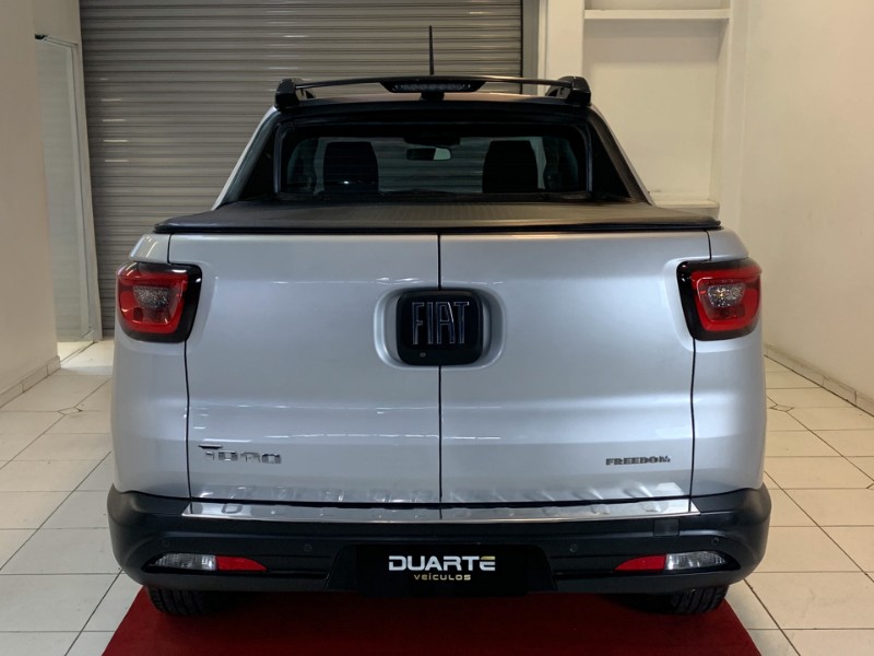 FIAT TORO FREEDOM 1.8 16V AT6 2018/2019 DUARTE VEÍCULOS PORTO ALEGRE / Carros no Vale