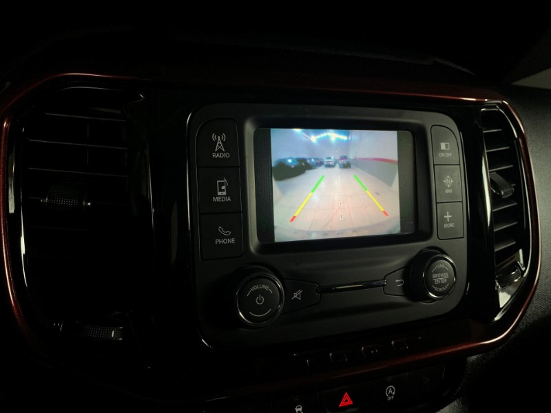 FIAT TORO FREEDOM 1.8 16V AT6 2018/2019 DUARTE VEÍCULOS PORTO ALEGRE / Carros no Vale