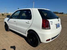 FIAT PALIO 1.0 FIRE 8V /2015 RT 811 VEÍCULOS ARROIO DO MEIO / Carros no Vale