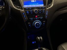 HYUNDAI SANTA FÉ 3.3 MPFI 4X4 7 LUGARES V6 270CV GASOLINA 4P AUTOMÁTICO 2017/2018 JM AUTOMÓVEIS VENÂNCIO AIRES / Carros no Vale