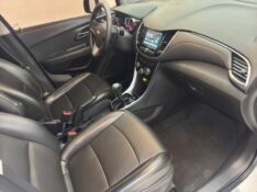 CHEVROLET TRACKER 1.4 16V TURBO PREMIER 2019/2019 LUCAS AUTOMÓVEIS BOM RETIRO DO SUL / Carros no Vale