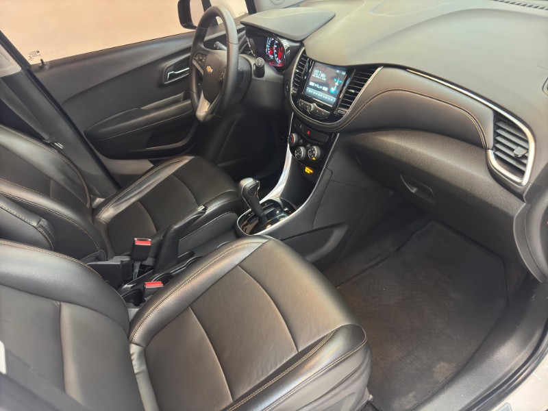 CHEVROLET TRACKER 1.4 16V TURBO PREMIER 2019/2019 LUCAS AUTOMÓVEIS BOM RETIRO DO SUL / Carros no Vale