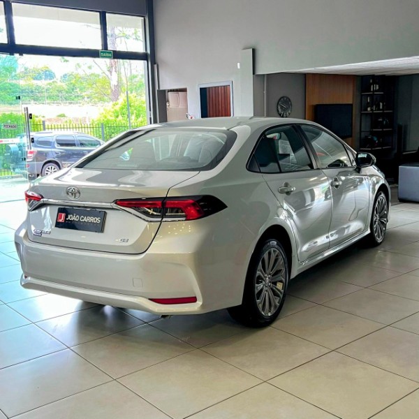 TOYOTA COROLLA 2.0 XEI 16V 2020/2020 JOÃO CARROS MULTIMARCAS GUAPORÉ / Carros no Vale