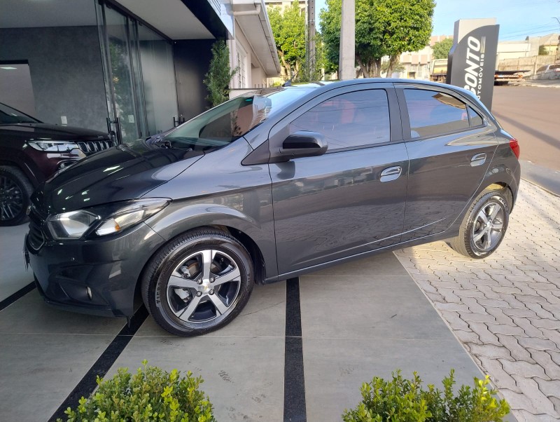 CHEVROLET ONIX 1.4 LTZ AUT. /2017 DE CONTO AUTOMÓVEIS SARANDI / Carros no Vale