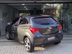 CHEVROLET ONIX 1.4 LTZ AUT. /2017 DE CONTO AUTOMÓVEIS SARANDI / Carros no Vale