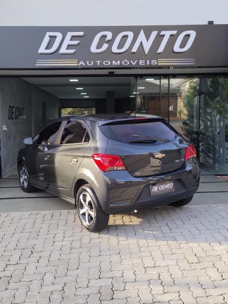 CHEVROLET ONIX 1.4 LTZ AUT. /2017 DE CONTO AUTOMÓVEIS SARANDI / Carros no Vale