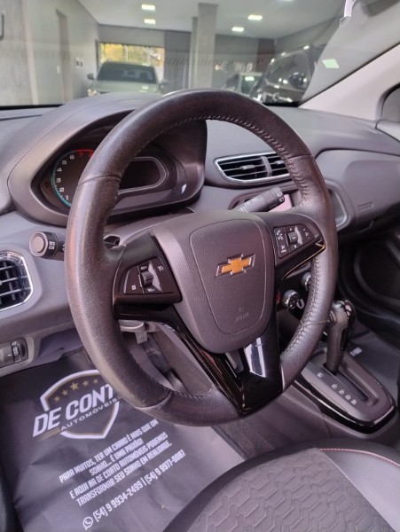 CHEVROLET ONIX 1.4 LTZ AUT. /2017 DE CONTO AUTOMÓVEIS SARANDI / Carros no Vale