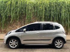 HONDA FIT TWIST 1.5 2013/2014 ESTAÇÃO DO CARRO ESTRELA / Carros no Vale