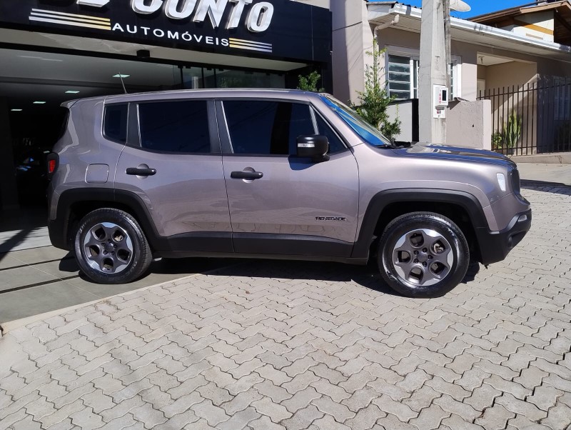 JEEP RENEGADE 1.8 AUT /2021 DE CONTO AUTOMÓVEIS SARANDI / Carros no Vale