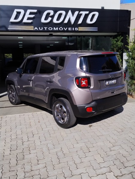 JEEP RENEGADE 1.8 AUT /2021 DE CONTO AUTOMÓVEIS SARANDI / Carros no Vale