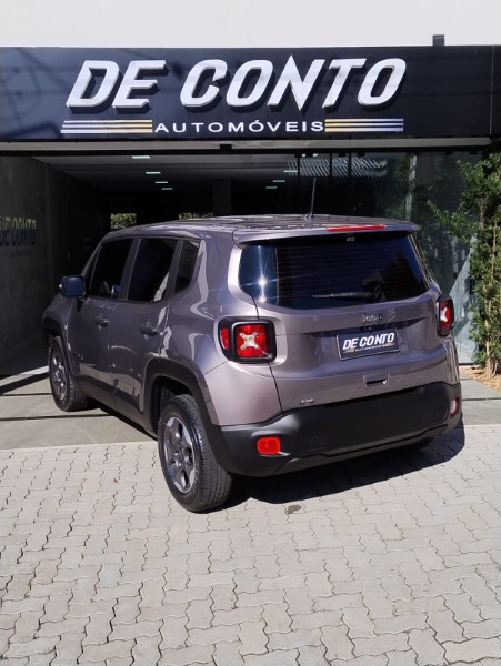 JEEP RENEGADE 1.8 AUT /2021 DE CONTO AUTOMÓVEIS SARANDI / Carros no Vale