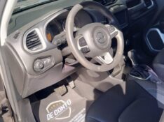 JEEP RENEGADE 1.8 AUT /2021 DE CONTO AUTOMÓVEIS SARANDI / Carros no Vale