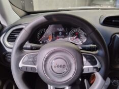 JEEP RENEGADE 1.8 AUT /2021 DE CONTO AUTOMÓVEIS SARANDI / Carros no Vale