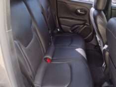 JEEP RENEGADE 1.8 AUT /2021 DE CONTO AUTOMÓVEIS SARANDI / Carros no Vale