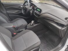 CHEVROLET ONIX PLUS 1.0 TURBO FLEX AUTOMÁTICO 2021/2022 ALTERNATIVA VEÍCULOS LAJEADO / Carros no Vale