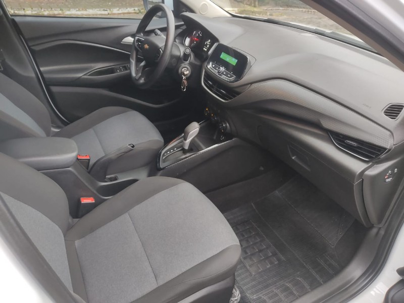 CHEVROLET ONIX PLUS 1.0 TURBO FLEX AUTOMÁTICO 2021/2022 ALTERNATIVA VEÍCULOS LAJEADO / Carros no Vale