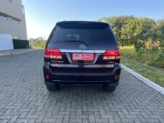 TOYOTA HILUX SW4 HILUX SW4 SRV D4-D 4X4 3.0 TDI DIES. AUT 2007/2007 ELY AUTOMÓVEIS LAJEADO / Carros no Vale