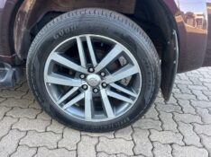 TOYOTA HILUX SW4 HILUX SW4 SRV D4-D 4X4 3.0 TDI DIES. AUT 2007/2007 ELY AUTOMÓVEIS LAJEADO / Carros no Vale