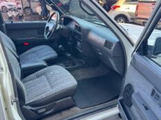 TOYOTA HILUX SW4 2.8 /1995 IDEAL VEÍCULOS LAJEADO / Carros no Vale