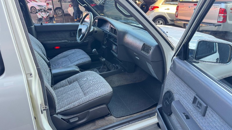 TOYOTA HILUX SW4 2.8 /1995 IDEAL VEÍCULOS LAJEADO / Carros no Vale