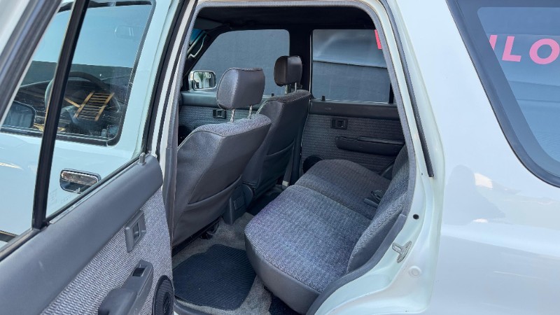 TOYOTA HILUX SW4 2.8 /1995 IDEAL VEÍCULOS LAJEADO / Carros no Vale