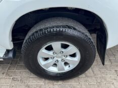 TOYOTA HILUX 2.7 SRV CD 4X4 /2014 IDEAL VEÍCULOS LAJEADO / Carros no Vale