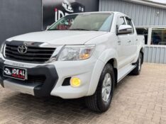 TOYOTA HILUX 2.7 SRV CD 4X4 /2014 IDEAL VEÍCULOS LAJEADO / Carros no Vale