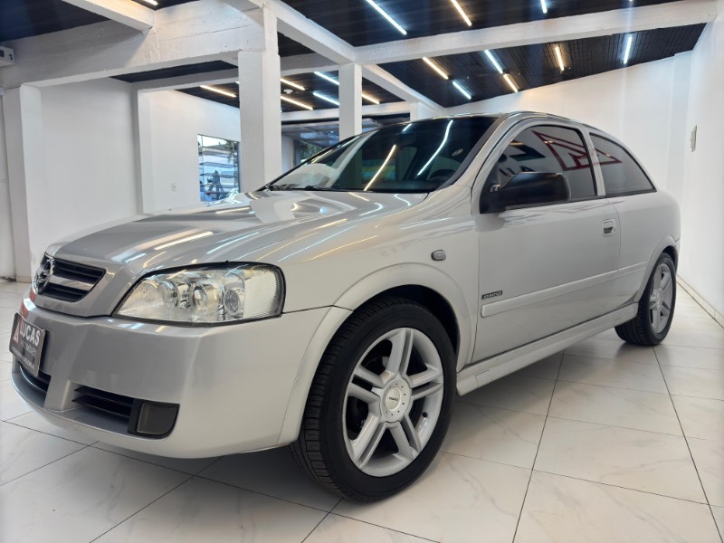 CHEVROLET ASTRA HATCH ADVANTAGE 2005/2005 LUCAS AUTOMÓVEIS BOM RETIRO DO SUL / Carros no Vale