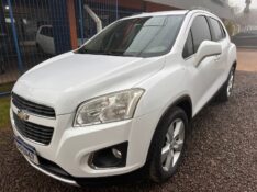 CHEVROLET TRACKER LTZ 1.8 ECOTEC 2014/2014 MENEGHINI VEÍCULOS ARROIO DO MEIO / Carros no Vale