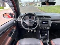 VOLKSWAGEN SAVEIRO CROSS 1.6 T.FLEX 16V CD 2023/2023 LS MULTIMARCAS VENÂNCIO AIRES / Carros no Vale