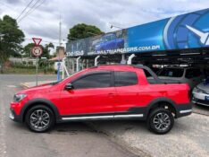 VOLKSWAGEN SAVEIRO CROSS 1.6 T.FLEX 16V CD 2023/2023 LS MULTIMARCAS VENÂNCIO AIRES / Carros no Vale