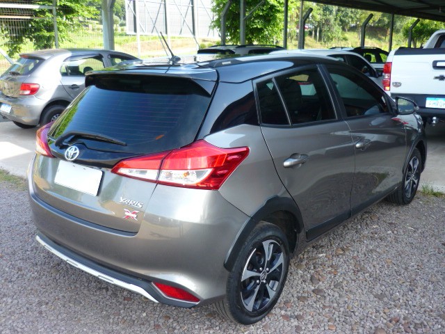 TOYOTA YARIS X-WAY CONNECT 1.5 2020/2020 PREMIUM AUTOMÓVEIS ARROIO DO MEIO / Carros no Vale