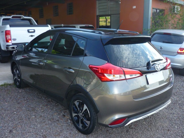 TOYOTA YARIS X-WAY CONNECT 1.5 2020/2020 PREMIUM AUTOMÓVEIS ARROIO DO MEIO / Carros no Vale