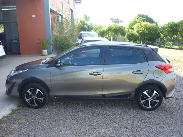 TOYOTA YARIS X-WAY CONNECT 1.5 2020/2020 PREMIUM AUTOMÓVEIS ARROIO DO MEIO / Carros no Vale