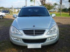SSANGYONG KIRON M200 XDI 2010/2010 PREMIUM AUTOMÓVEIS ARROIO DO MEIO / Carros no Vale