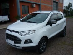 FORD ECOSPORT 1.6 FREESTYLE 2014/2015 PREMIUM AUTOMÓVEIS ARROIO DO MEIO / Carros no Vale