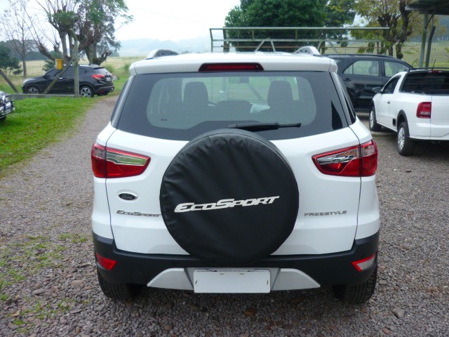 FORD ECOSPORT 1.6 FREESTYLE 2014/2015 PREMIUM AUTOMÓVEIS ARROIO DO MEIO / Carros no Vale