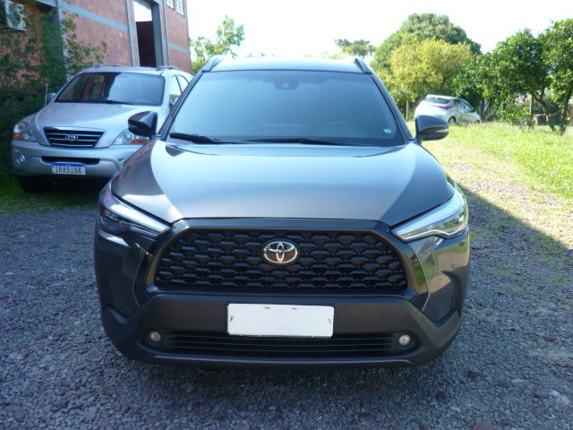 TOYOTA COROLLA CROSS XRE 2.0 16V FLEX AUT. 2022/2023 PREMIUM AUTOMÓVEIS ARROIO DO MEIO / Carros no Vale
