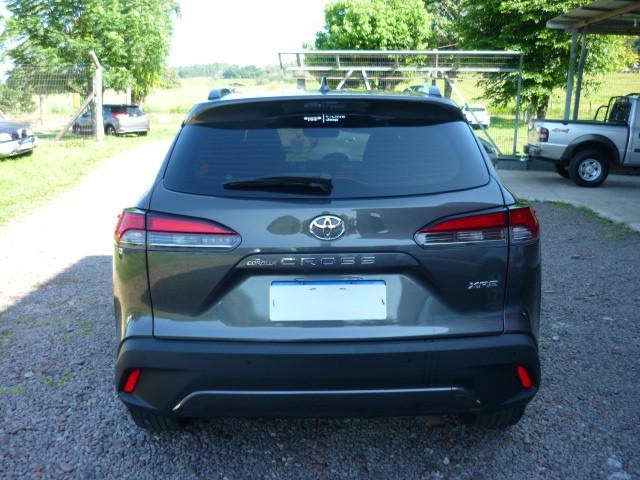 TOYOTA COROLLA CROSS XRE 2.0 16V FLEX AUT. 2022/2023 PREMIUM AUTOMÓVEIS ARROIO DO MEIO / Carros no Vale