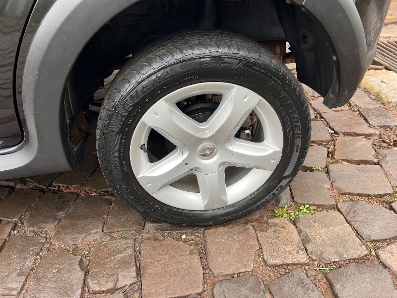 RENAULT SANDERO 1.6 STEPWAY 16V - 2009