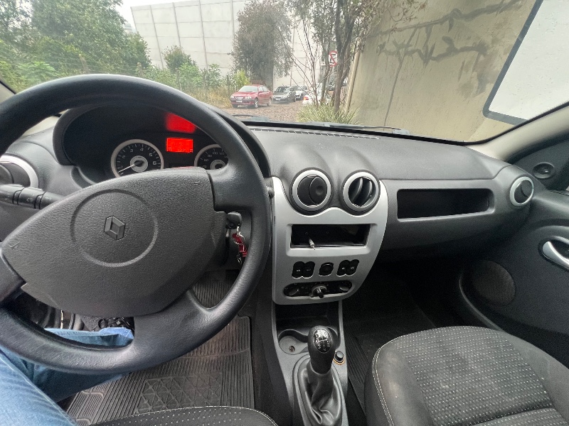 RENAULT SANDERO 1.6 STEPWAY 16V - 2009