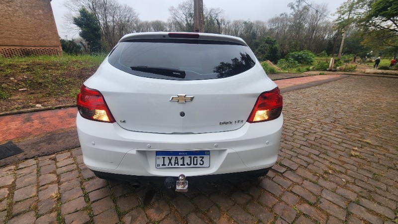 CHEVROLET ONIX 1.4 LTZ 2014/2015 FERNANDO AUTOMÓVEIS | REVENDA DE CARROS ARROIO DO MEIO ARROIO DO MEIO / Carros no Vale