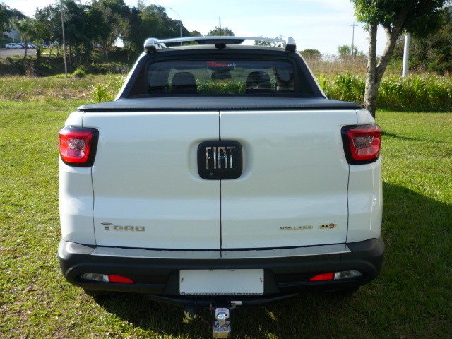 FIAT TORO 2.0 16V TURBO VOLCANO 4WD AT9 2019/2019 PREMIUM AUTOMÓVEIS ARROIO DO MEIO / Carros no Vale
